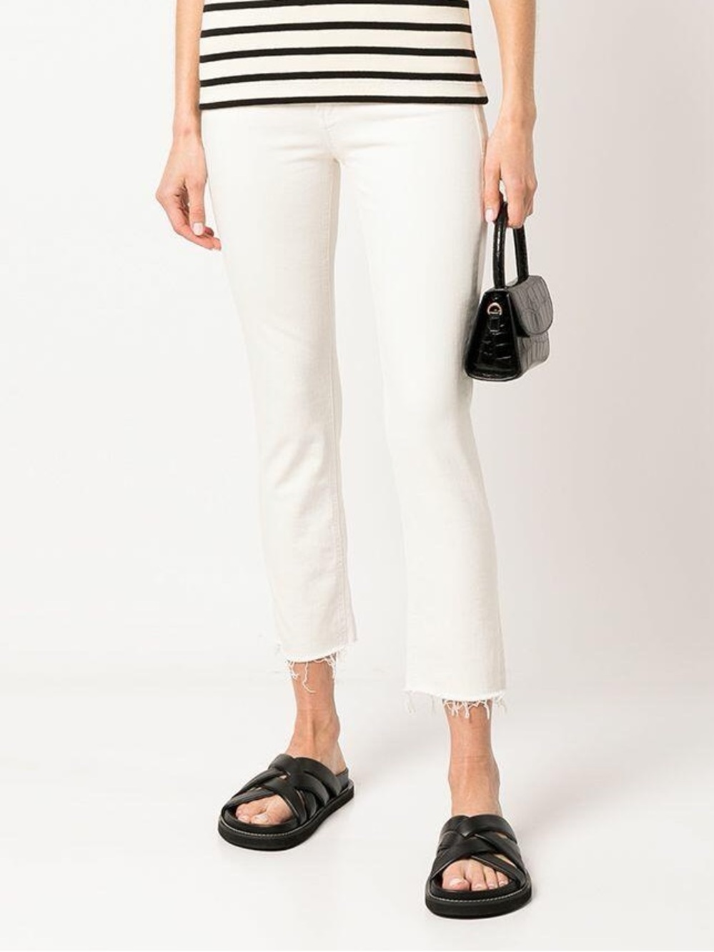 MOTHER
The Mid Rise Dazzler Crop Fray Cream Puffs Jean